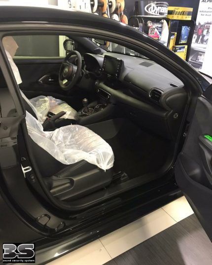 {"fte_image_ids":[],"remix_data":[],"remix_entry_point":"challenges","source_tags":[],"source_ids":{},"source_ids_track":{},"origin":"unknown","total_draw_time":0,"total_draw_actions":0,"layers_used":0,"brushes_used":0,"total_editor_actions":{},"photos_added":0,"tools_used":{"addons":1,"crop":1},"longitude":-1,"latitude":-1,"is_sticker":false,"edited_since_last_sticker_save":true,"containsFTESticker":false}